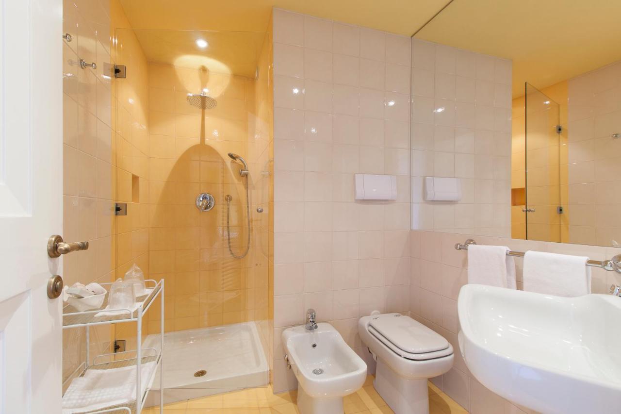 Charming Hotel Dei Chiostri 폴리나 외부 사진